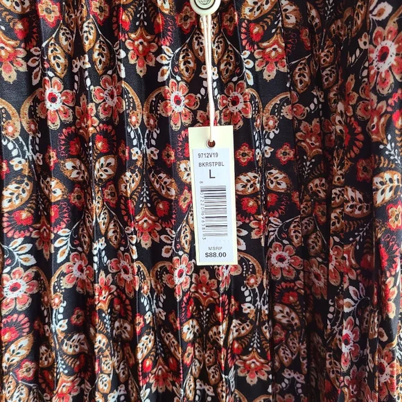 Max Studio Women's skirt - Picture 13 of 14